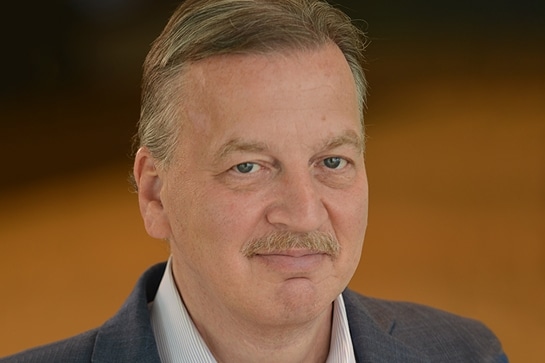 Intelsat Dave Micha Executive Headshot v22