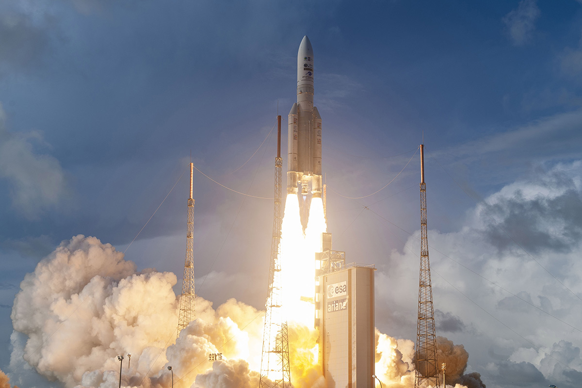 Galaxy 35 Galaxy 36 Arianespace rocket launch