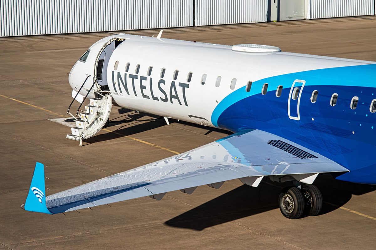 Intelsat jet