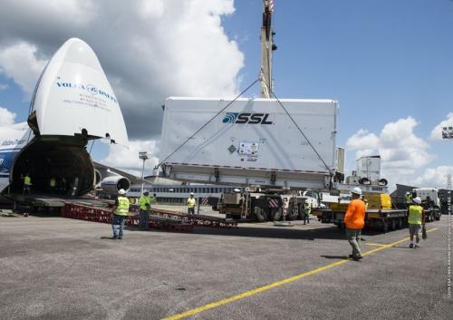 VA232 Arrivee intelsat-36 CU2 a felix eboue le 25/07/2016