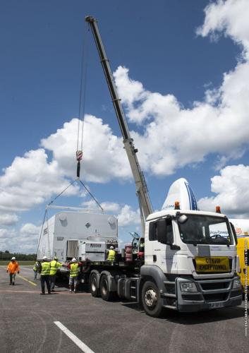 VA232 Arrivee intelsat-36 CU2 a felix eboue le 25/07/2016